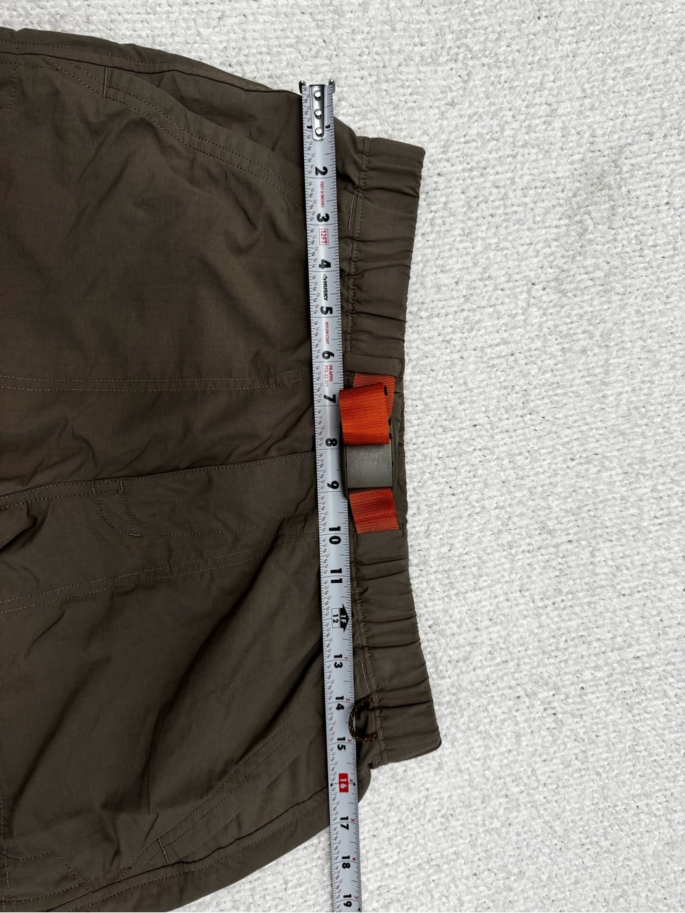 Women’s REI Co-Op Olive Brown Quick-Dry Elastic Waist Shorts - Picture 11 of 12